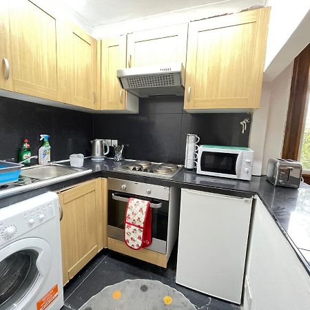 Private Double Room In Stratford London Eksteriør bilde